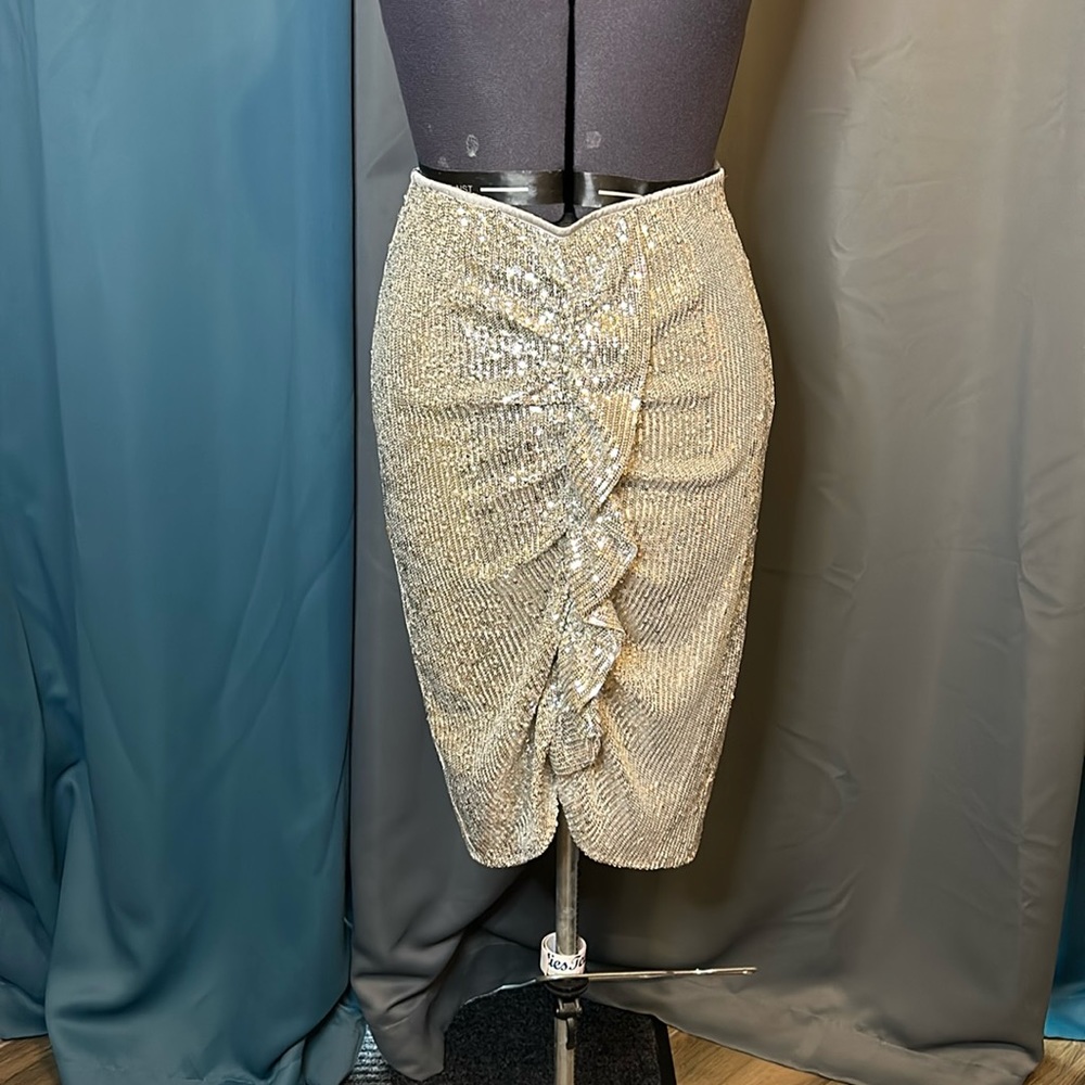 Silver sequin Endless Rose pencil skirt